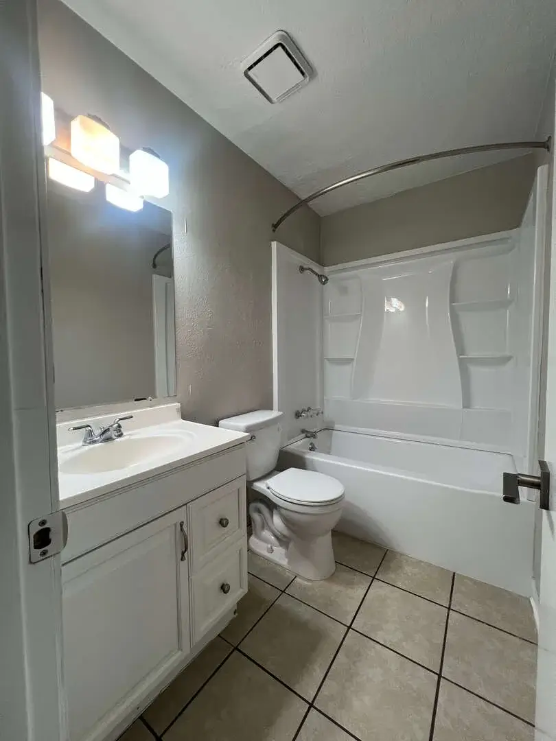 Bathroom Remodel: Tub & Shower