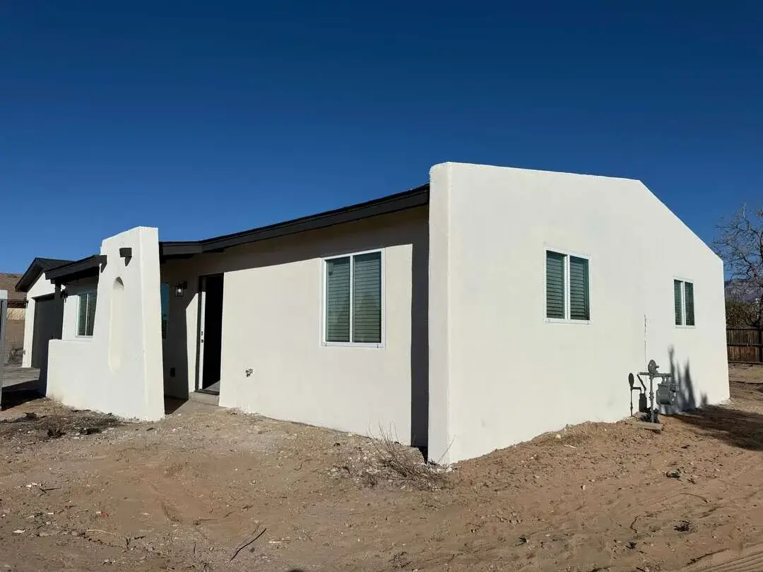 New Stucco Application: Home Exterior