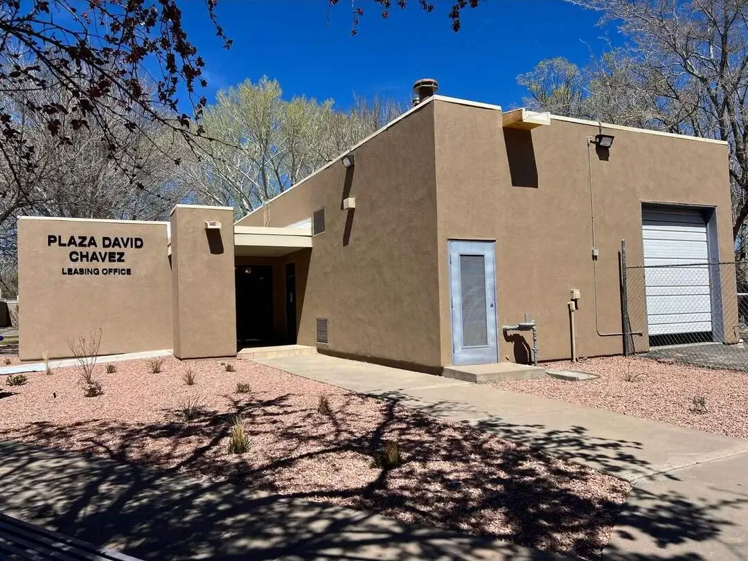 Commercial Stucco: Leasing Office Exterior